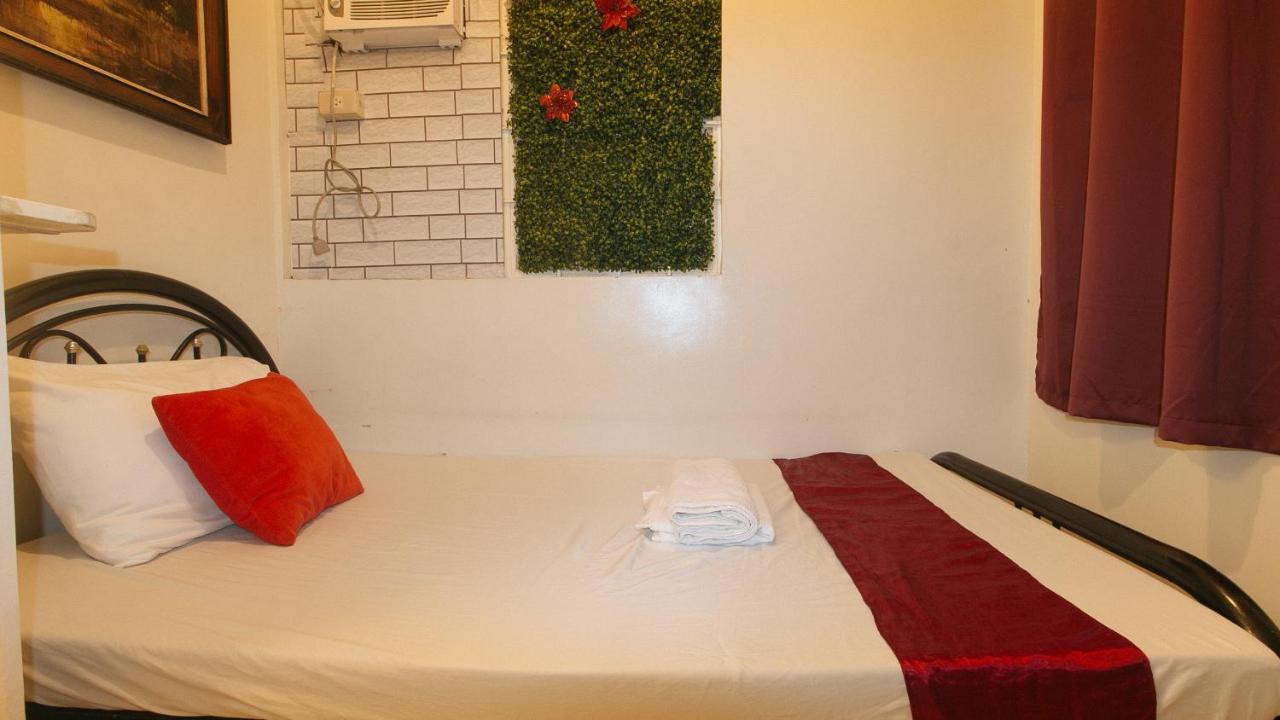 Nearest Hostel Pasay City By Reddoorz ภายนอก รูปภาพ
