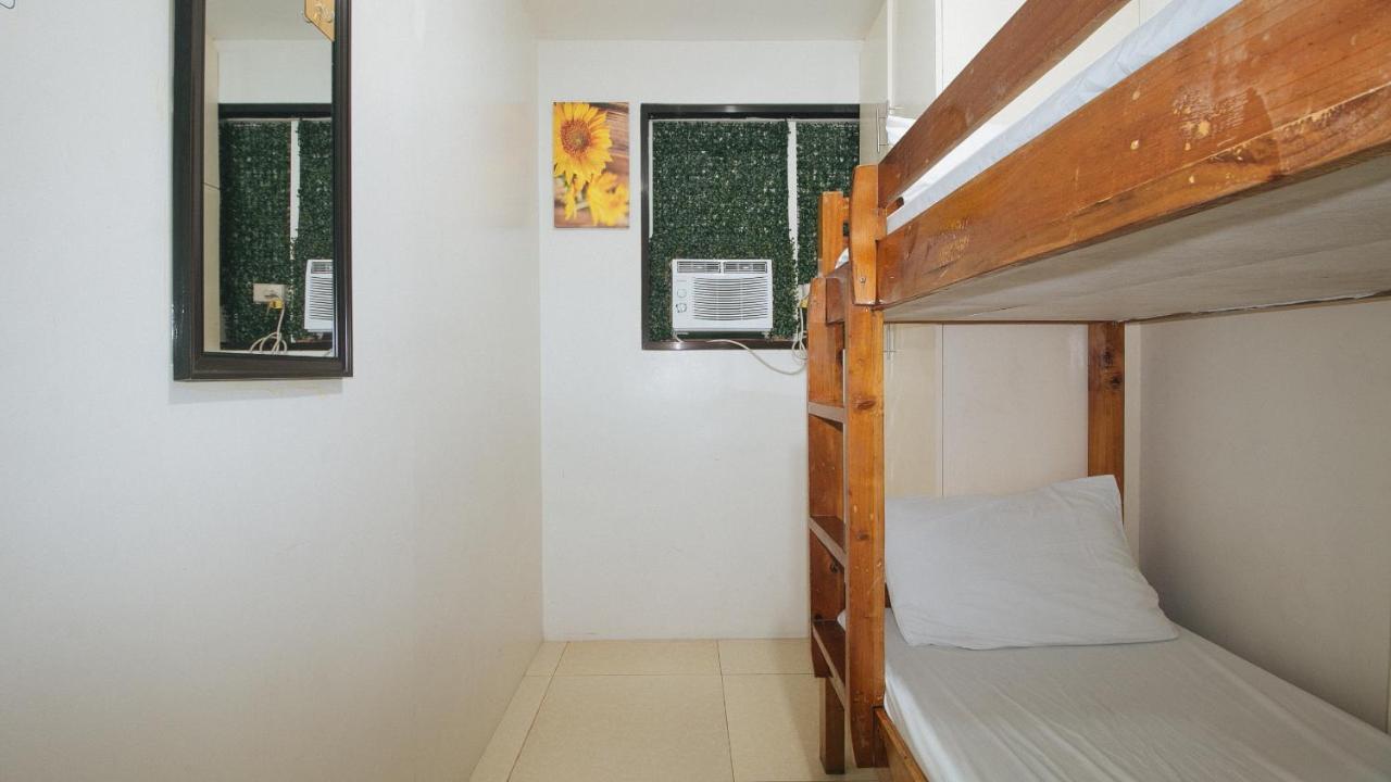 Nearest Hostel Pasay City By Reddoorz ภายนอก รูปภาพ