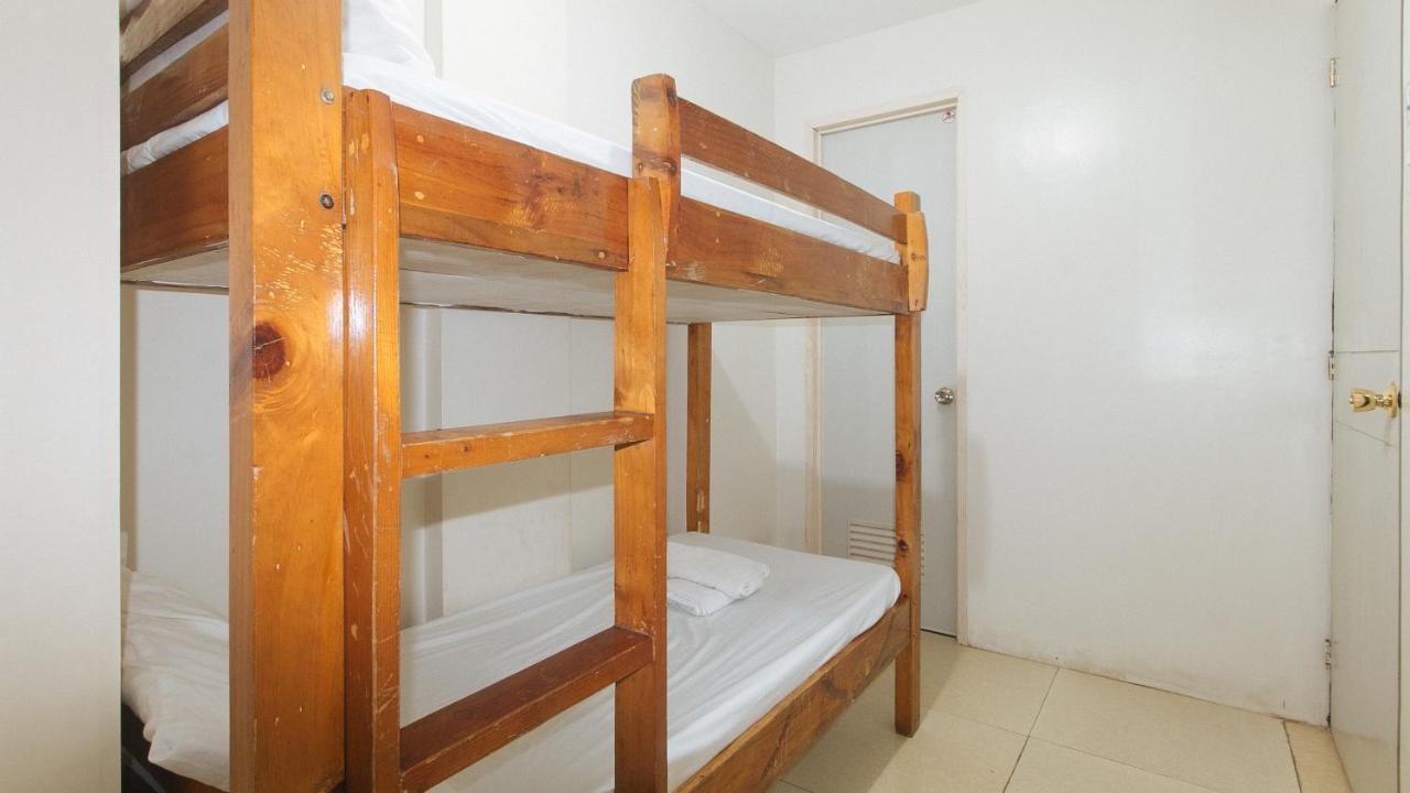 Nearest Hostel Pasay City By Reddoorz ภายนอก รูปภาพ